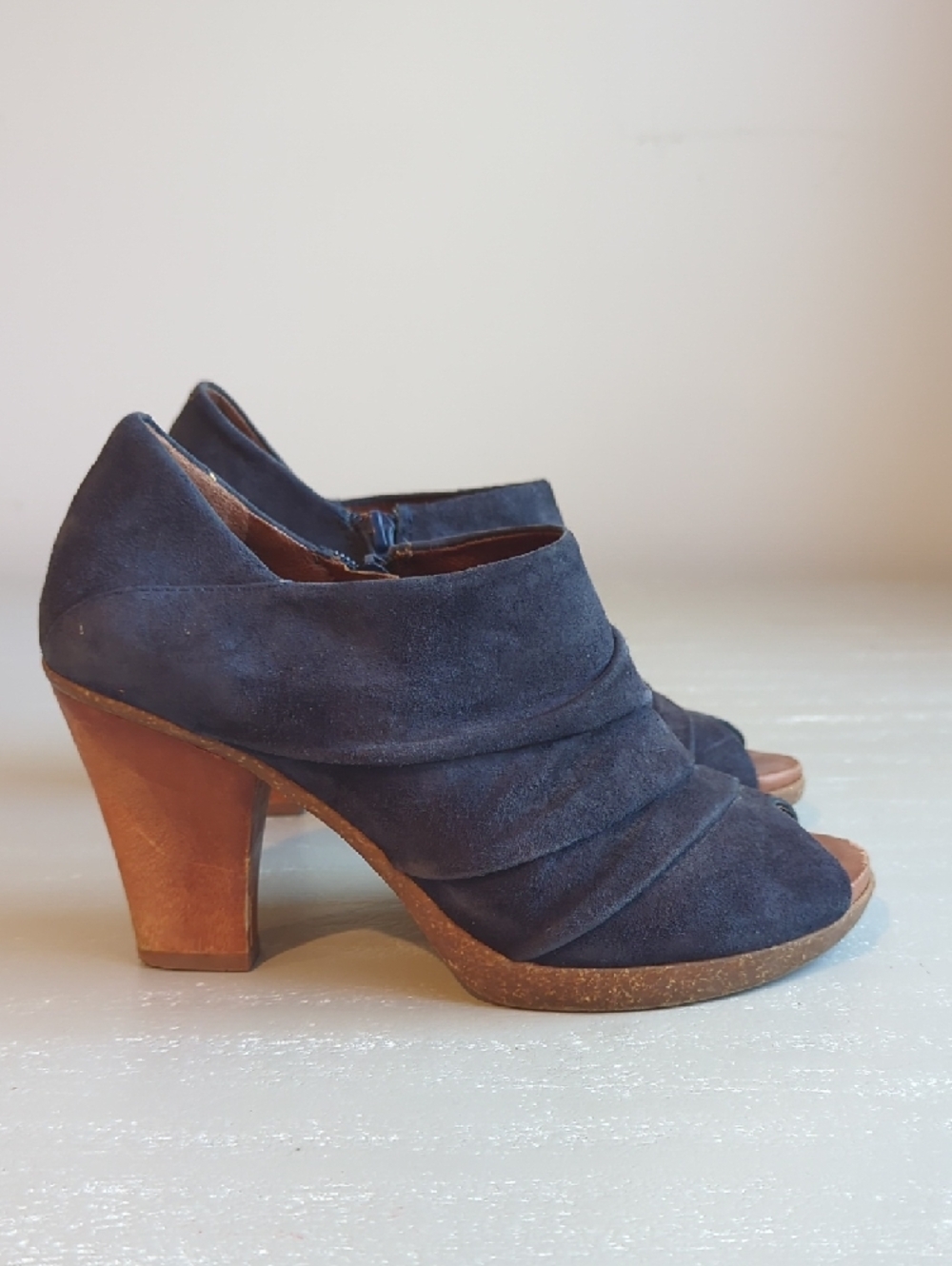 Naya Suede Open-Toe‎ Heel Booties Black size 7 - Picture 2 of 10